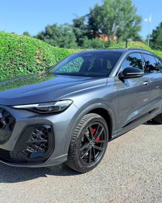 AUDI Q5 TDI S tronic quattro S line NAV - ACC -