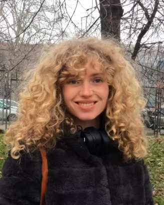 Aiuto cuoco/ cameriera/ sfoglina