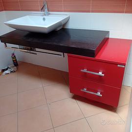 Mobile bagno con lavabo