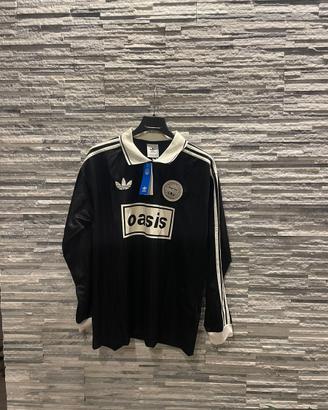 T-shirt oasis x adidas maniche lunghe taglia M