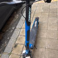 Monopattino Aprilia Tuareg