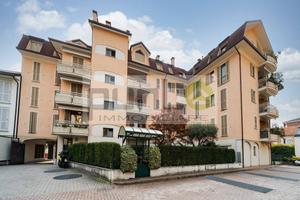 Appartamento di 70 m² con 2 locali e box auto a Ag