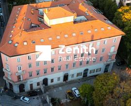 Appartamento in residenza storica a trieste centro