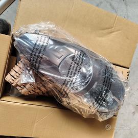 Fari anteriori Grande Punto