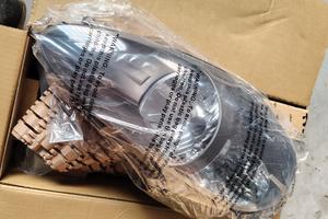 Fari anteriori Grande Punto