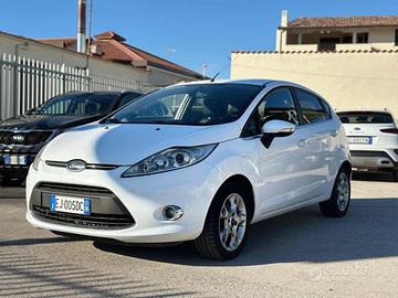 FORD Fiesta 1.6 TDCi 95 CV 5p. Titanium NUOVA!