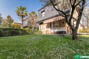 VILLA in complesso residenziale con Piscina e Tenn