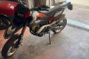 Husqvarna SM 610 - 2008