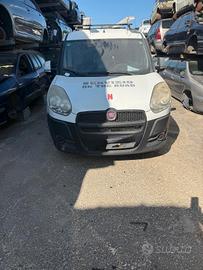 FIAT DOBLO' 2013