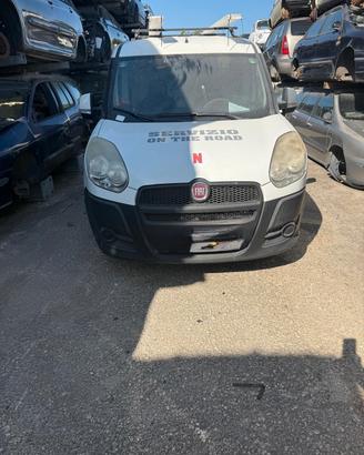 FIAT DOBLO' 2013