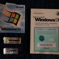 9 licenze e CD Microsoft Windows vintage