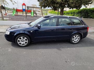 AUDI A4 Avant 1900 Tdi 130cv  6marce