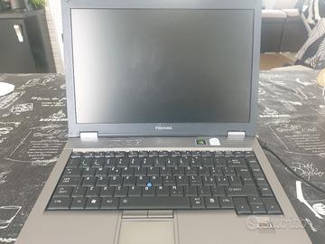 PC Toshiba portatile
