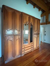 Armadio comó e comodini