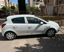 Opel corsa 1.2 Gpl