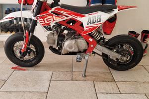 pit bike 110 motard egl ycf pbs