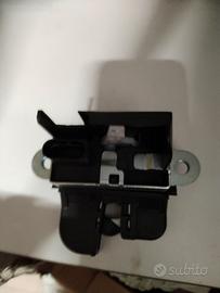 serratura posteriore Passat b6 baule