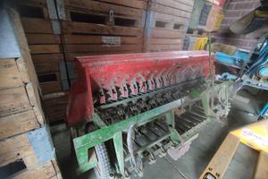 Seminatrice per trattore