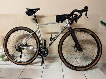 Gravel megamo jakar 30