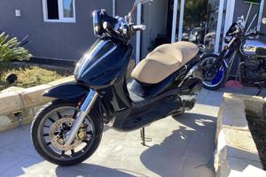 Piaggio Beverly 500