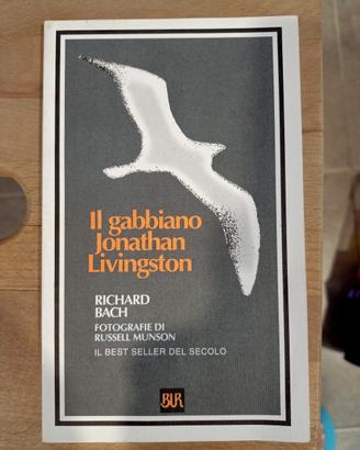 libro "Il gabbiano Jonathan Livingstone"