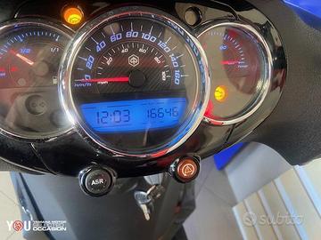 Piaggio Beverly 300 i.e.