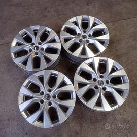 Cerchi originali Renault