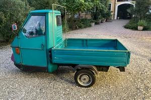 APE CAR 50