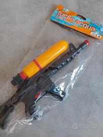 fucile ad acqua giocattolo 