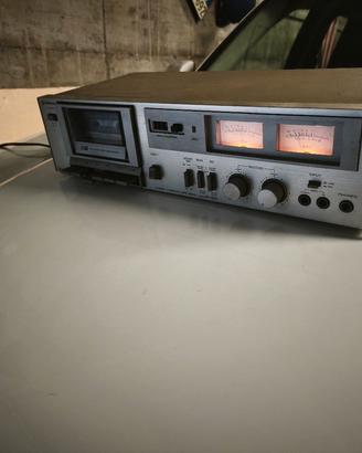 Hitachi musicassette a nastro