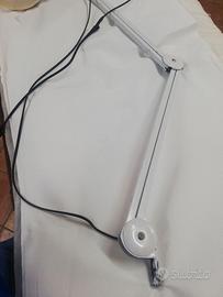 Lampada a led e ingrandimento