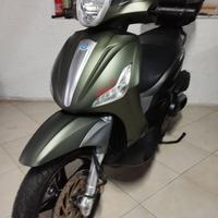 OCCASION PIAGGIO BEVERLY 350 SPORT ABS ARS +GARAZ