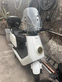 Niu scooter elettrico