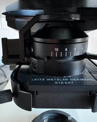 Microscopio biologico professionale LEITZ