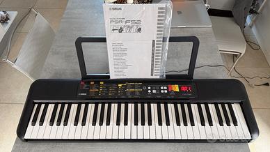 Tastiera digitale Yamaha Digital Keyboard PSR-F52