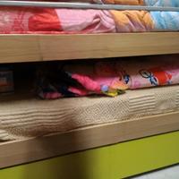 Letto a castello - letti scorrevoli e cassettiera 