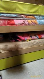 Letto a castello - letti scorrevoli e cassettiera 