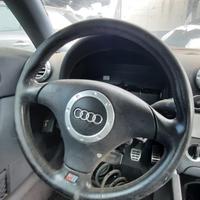 AUDI TT 1997 - VOLANTE