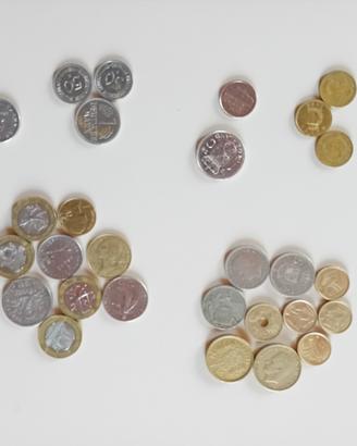 Monete di varie nazioni