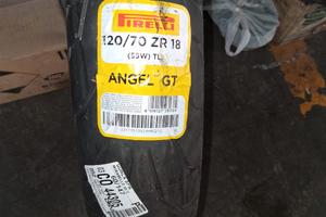gomma anteriore moto nuova 120/70 zr 18 59w