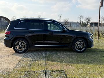 Mercedes Benz GLB
