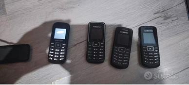 Lotto telefoni cellulari Samsung FUNZIONANTI e non