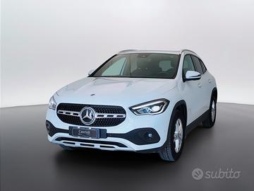 MERCEDES-BENZ GLA-H247 2020 - GLA 220 d Sport 4mat