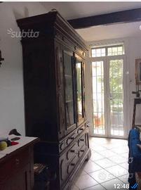 Antica credenza a vetrina doppio corpo fine 800