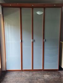 Armadio 4 ante attrezzato