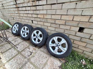 FORD KUGA CERCHI E PNEUMATICI 17