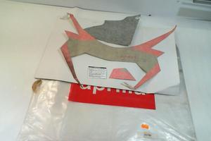DECALCO SERIE FRONTALE RSV 1000 APRILIA AP8167458