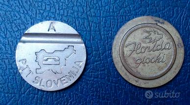 Lotto298 - coppia di gettoni vedi descrizione