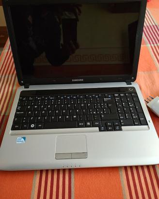 Notebook Samsung rv510 15,6" 4gb RAM Intel Pentium