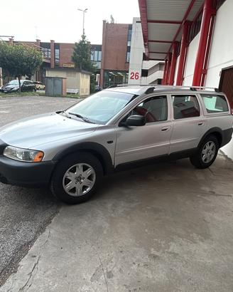 Volvo xc 70 cross country